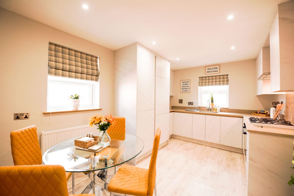 Dining Area/Kitchen