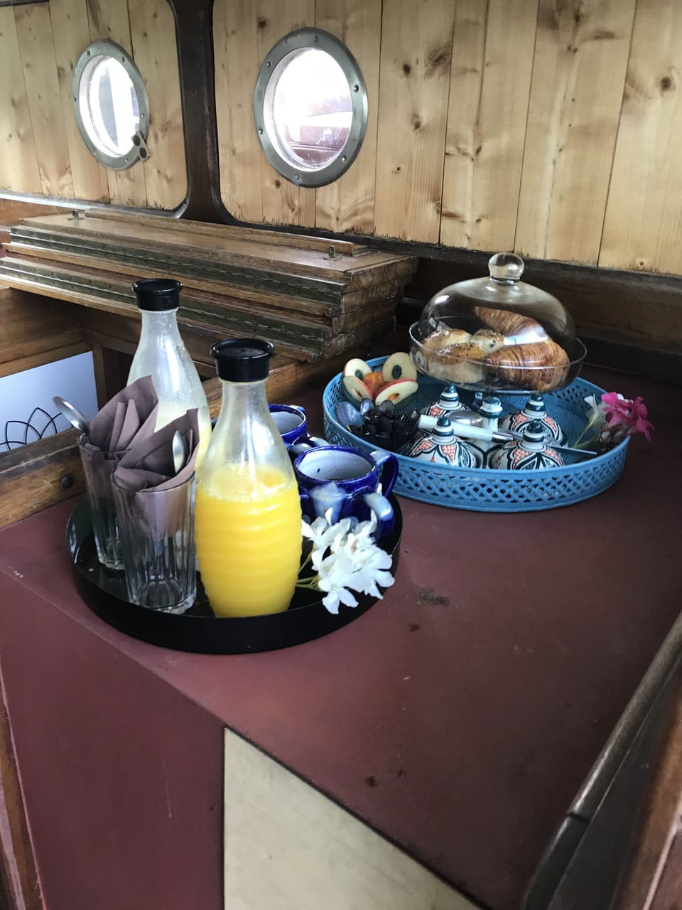 Breakfast meal