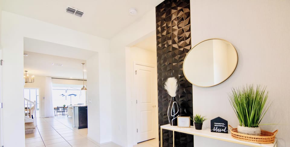 211JW-HALL