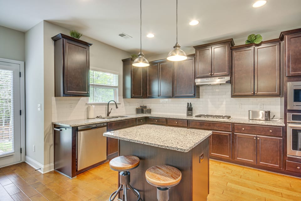 Kitchen | 1st Floor