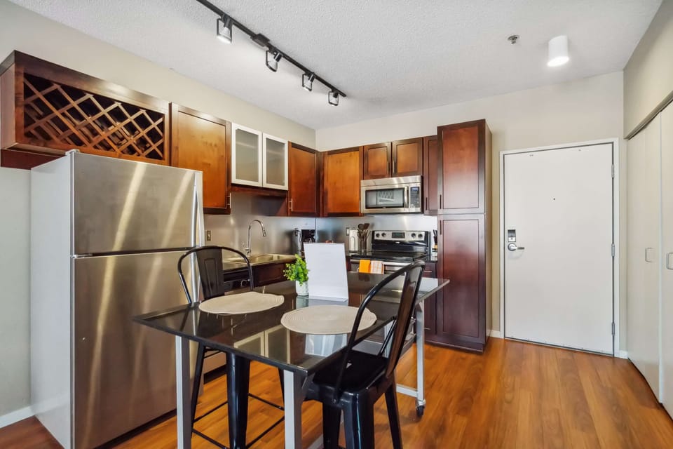 Fully equipped kitchen