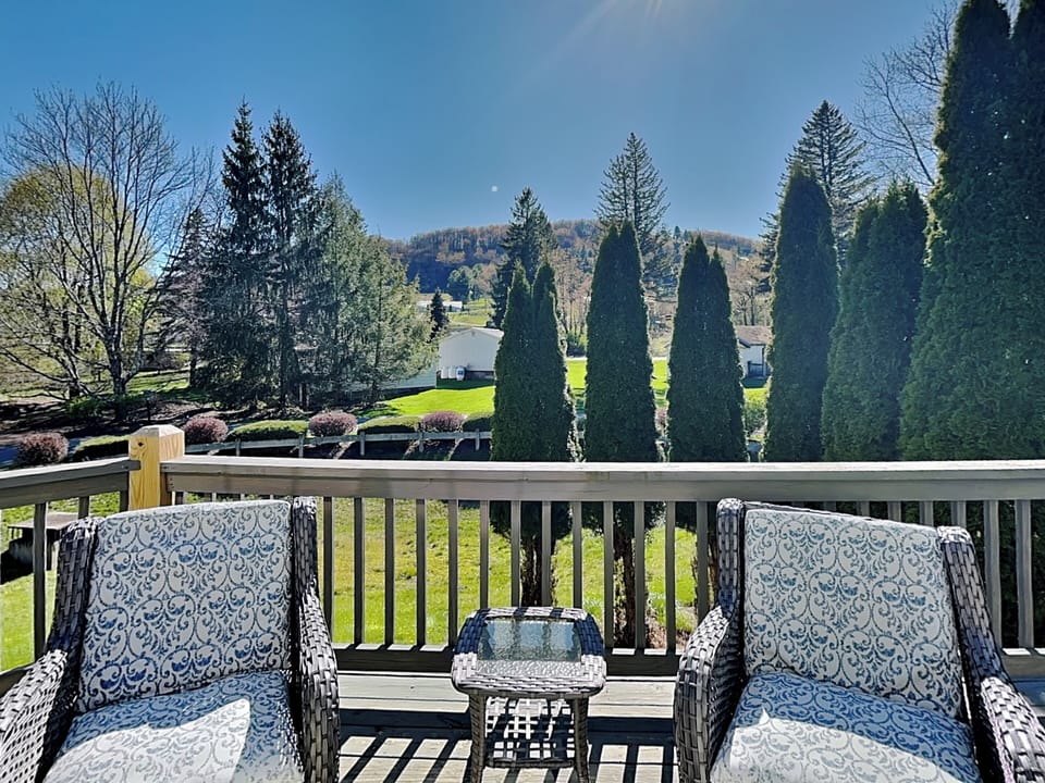 Furnished Deck w/ Mountain Views
