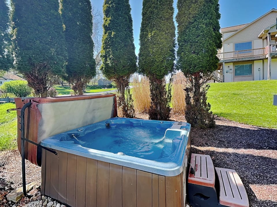 Private Hot Tub