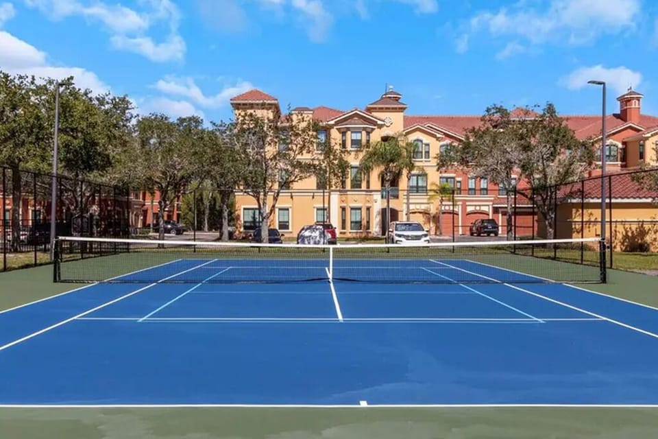 Sport court