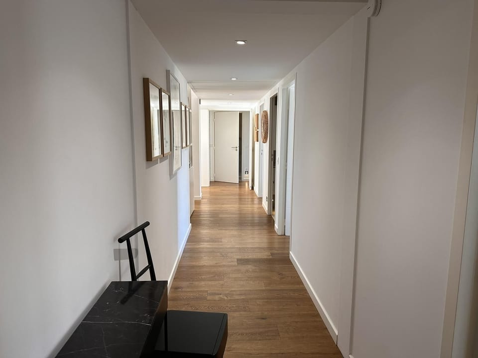 Entrance corridor