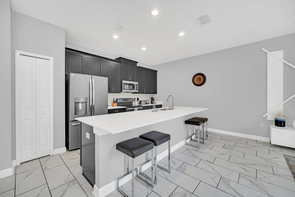 7-web-or-mls-1569-plunker-dr