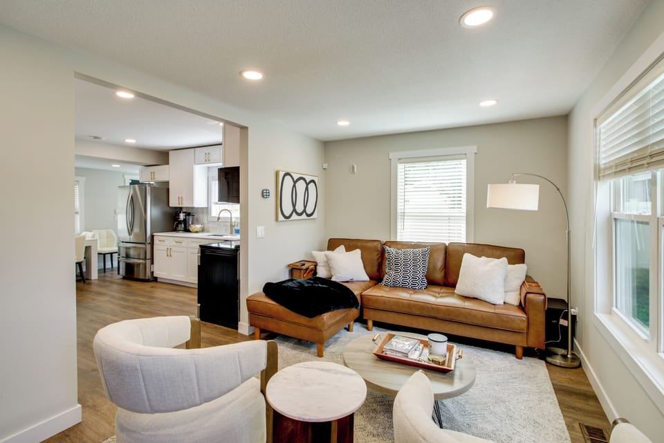 Living Room | Central A/C | Free WiFi