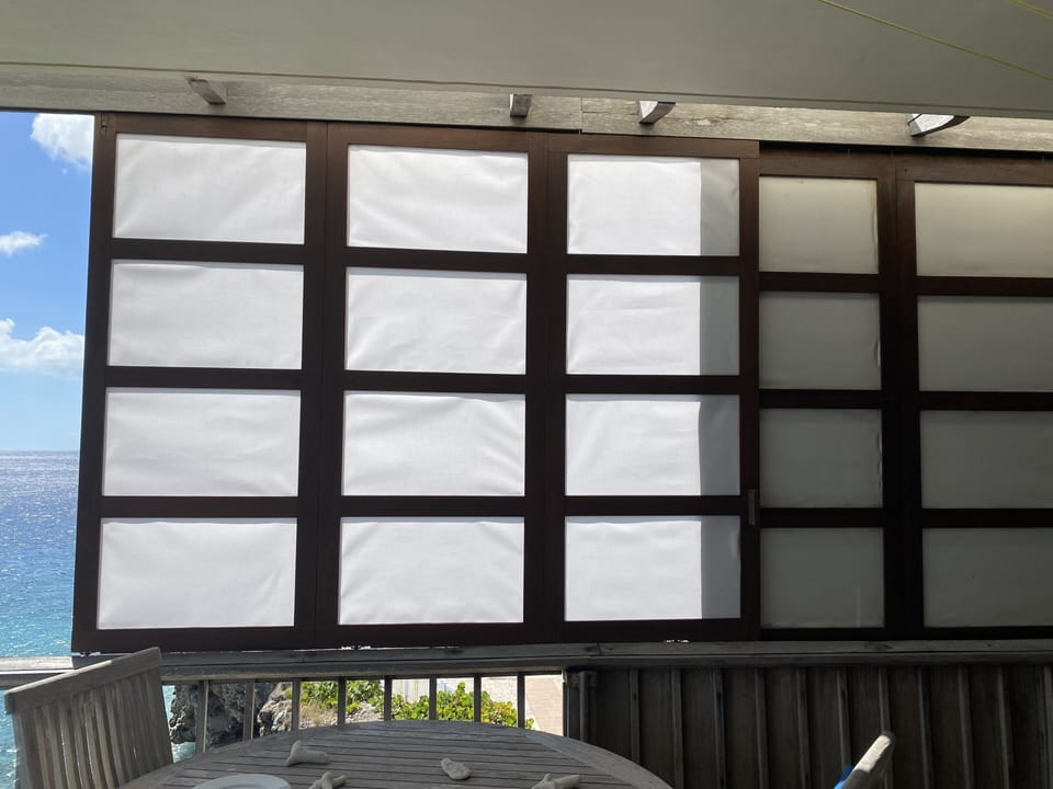 Sliding sunshade