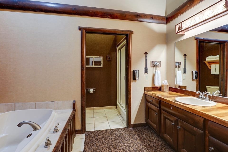 Soak and reset with a deep tub and roomy counter.