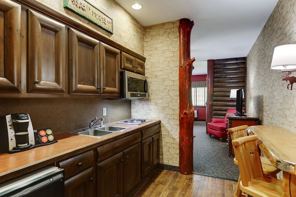 Start mornings with easy snacks and coffee in-room.