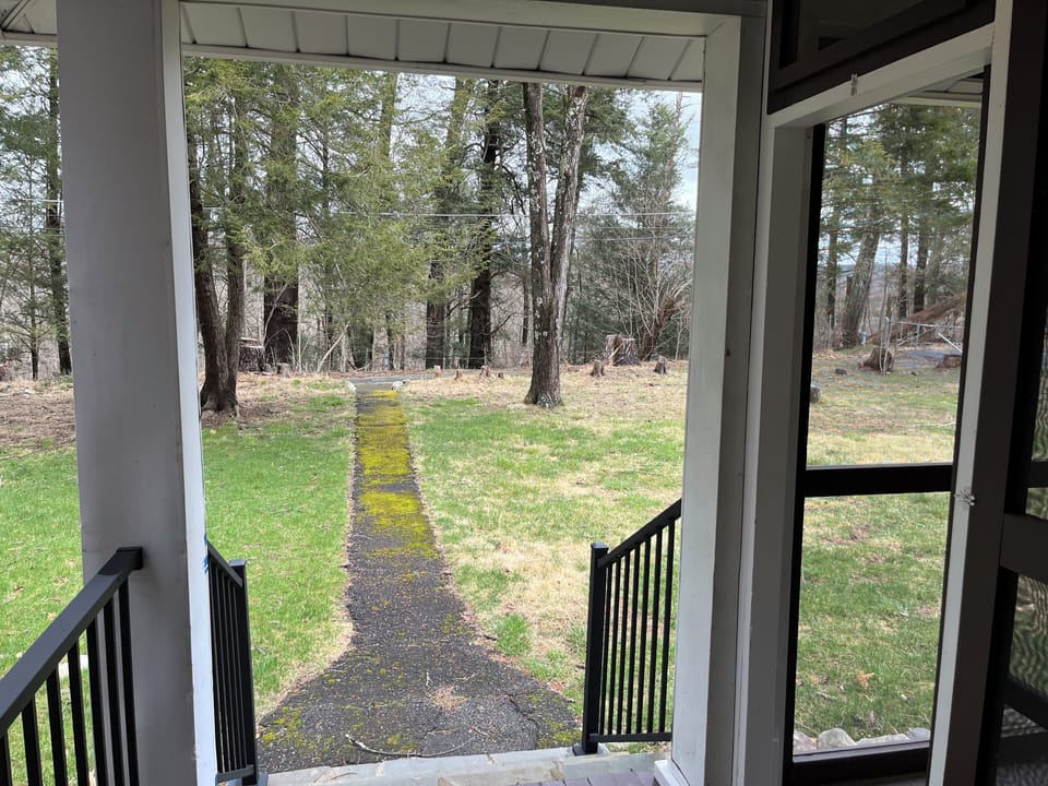 The front walk from Old Bridge Road.
(National Forest property)
