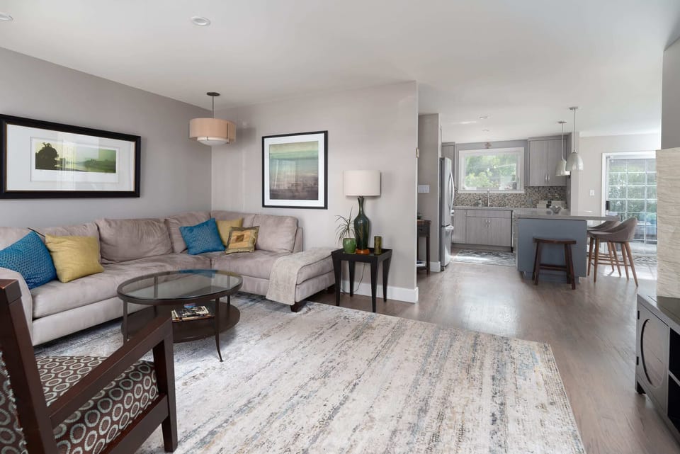 Here's a different angle of the living area, with the kitchen in the background.