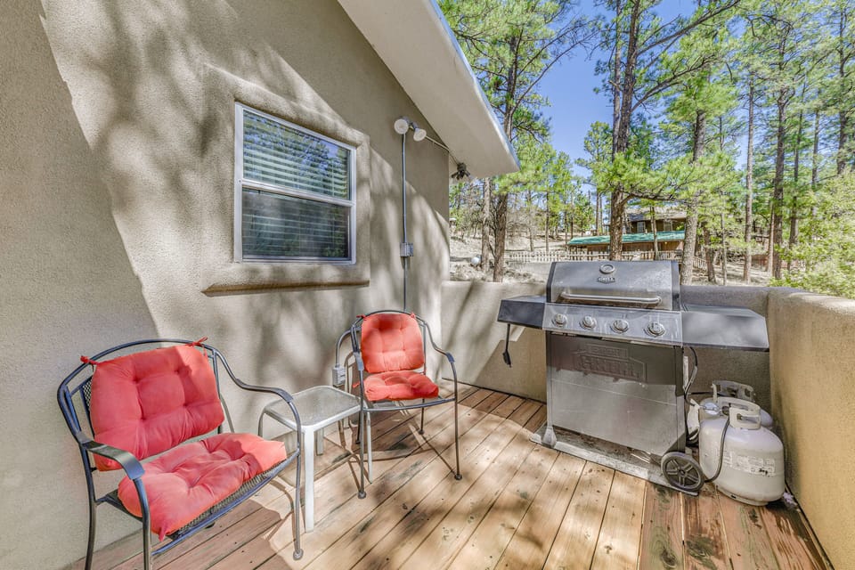 Deck | Gas Grill