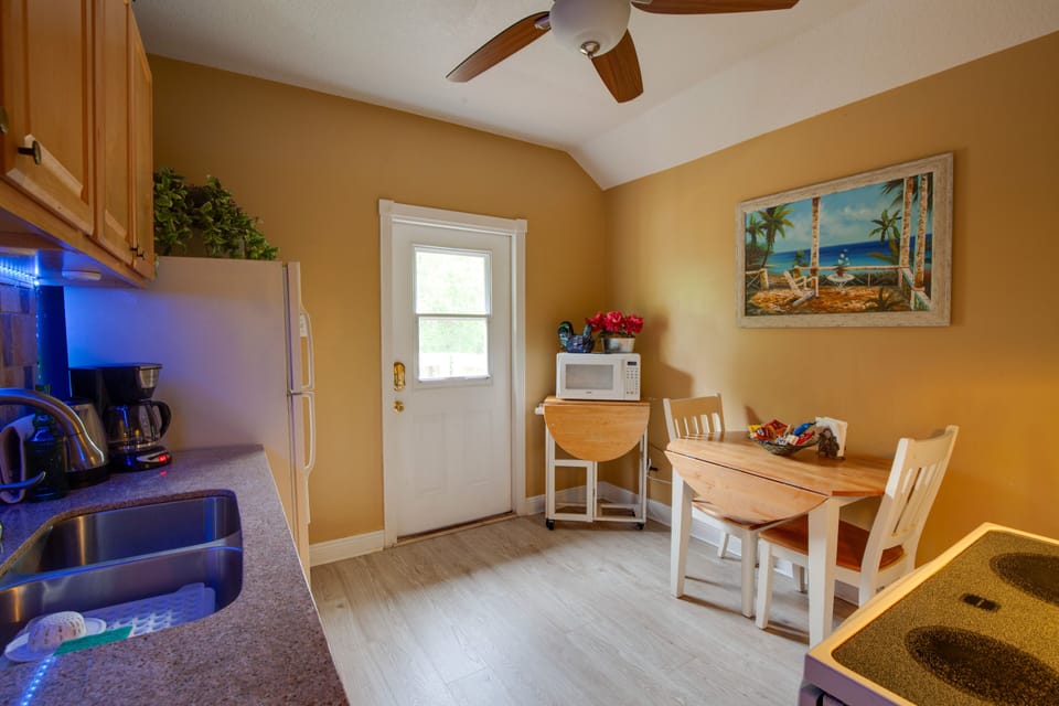 Kitchen | Drip Coffee Maker | Microwave | Dining Space