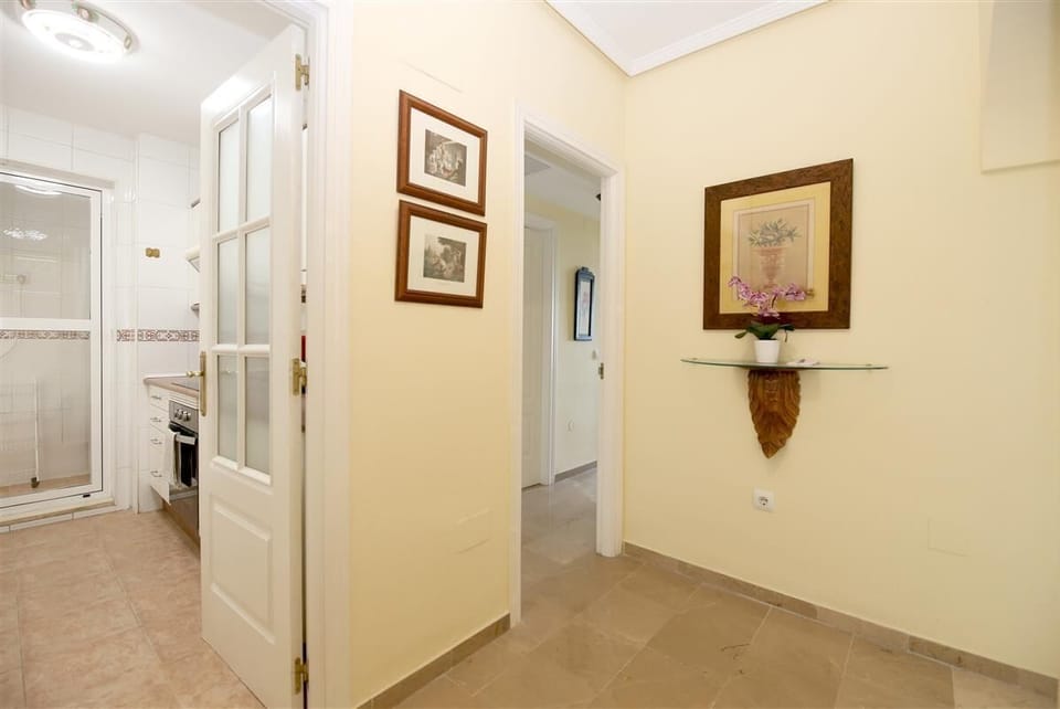 Detail of the entrance to the apartment