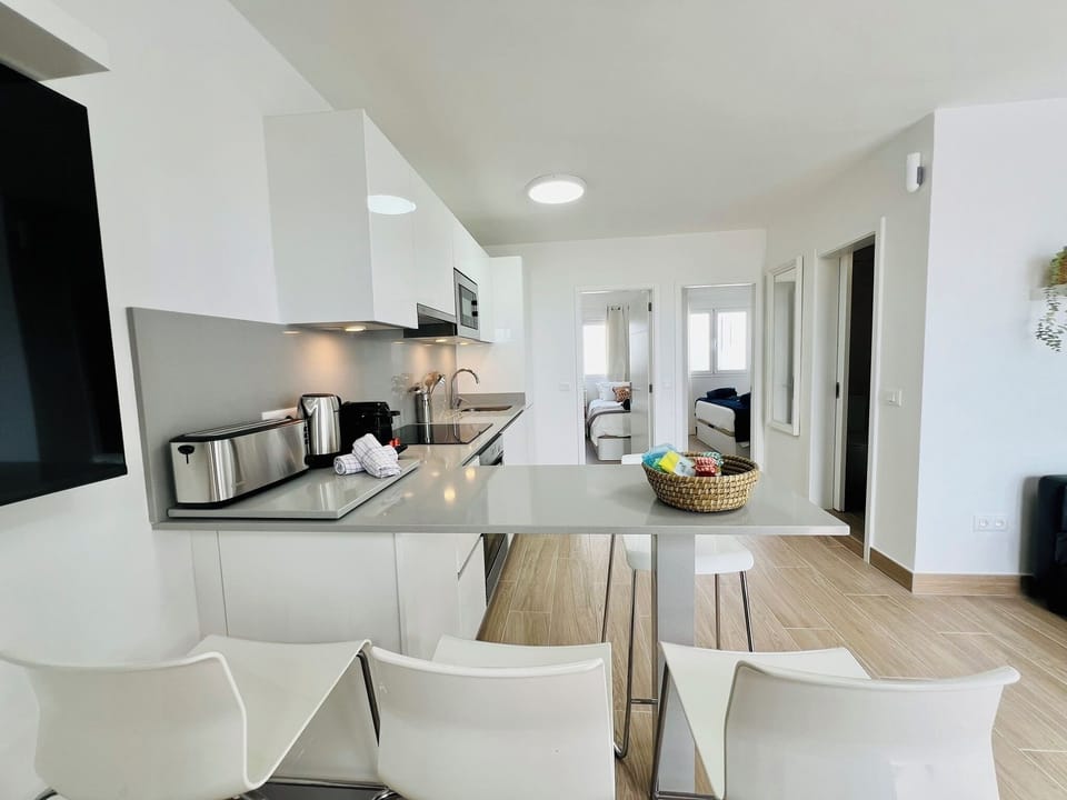 breakfast bar 