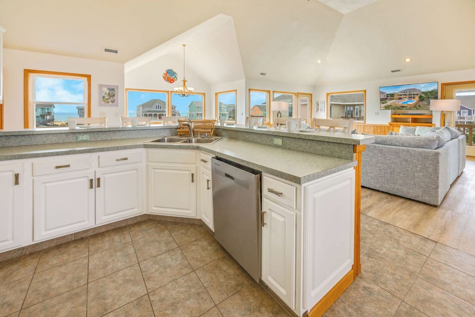 Surf or Sound Realty - 1194 - Carolina Girl - Kitchen -2