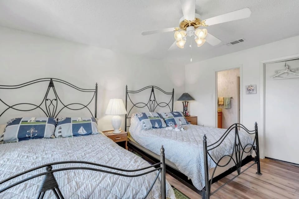 cfece42b-6dda-4ae5-af7e-7b547be924ce