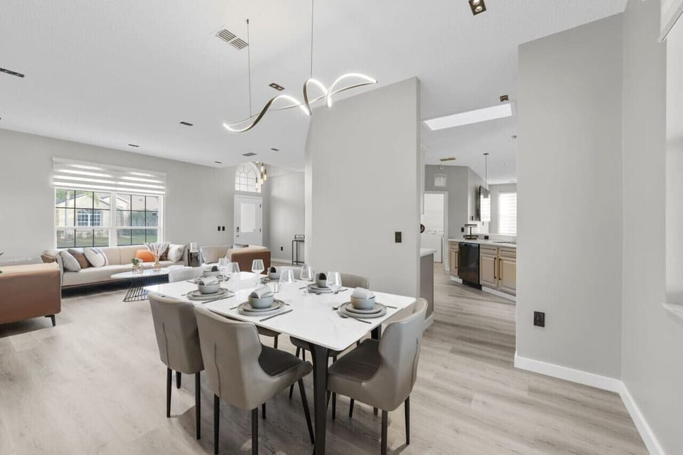 DINING AREA #Quiet #renovated #Stylish #Disney #Parks #kingdom #springs #poolhouse #Vacation #Rental #waterpark #Kissimmee #Orlando #universal #citywalk #legoland #shortstay #longstay #bbq #grill #privatepool