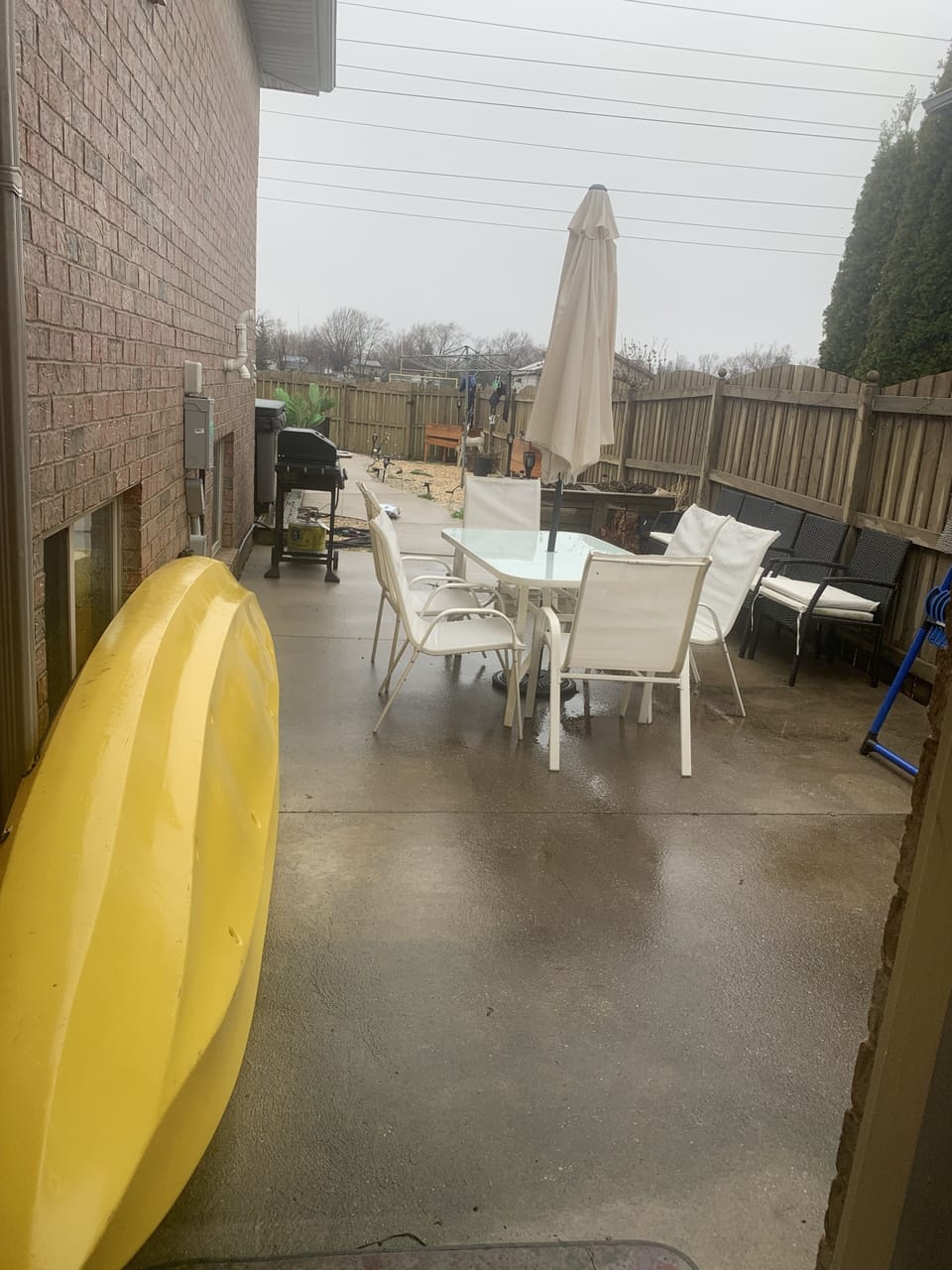 2 nd patio table and 2 nd bbq