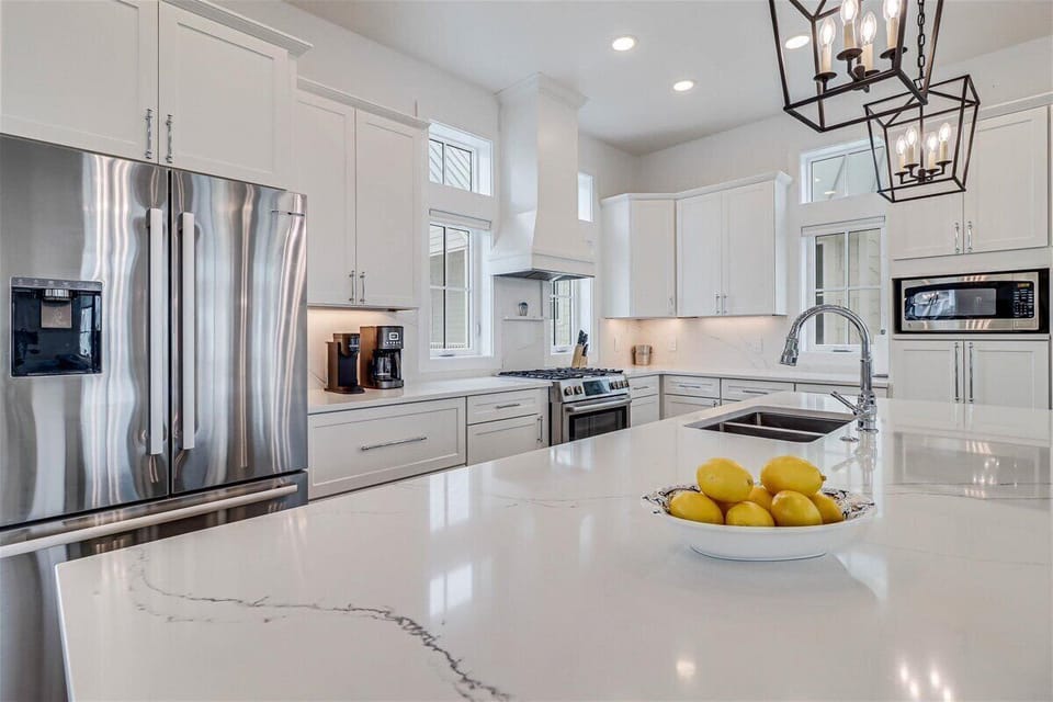 Kitchen, 2nd Floor