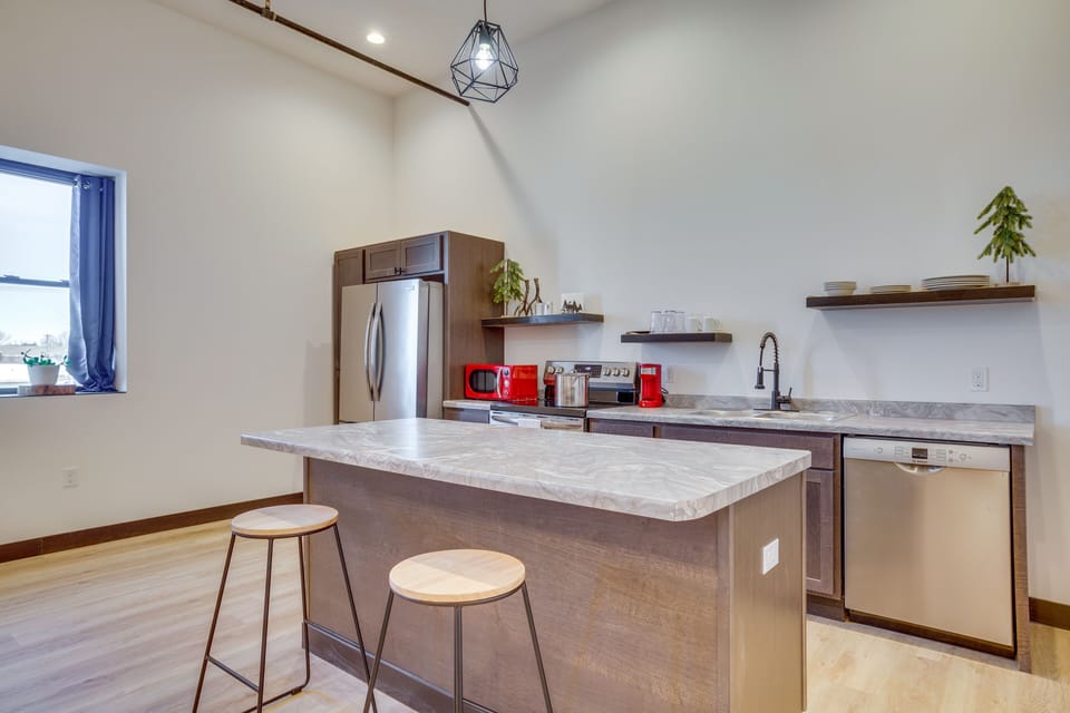 Kitchen | Single-Story Unit | 2nd-Floor Studio Apartment