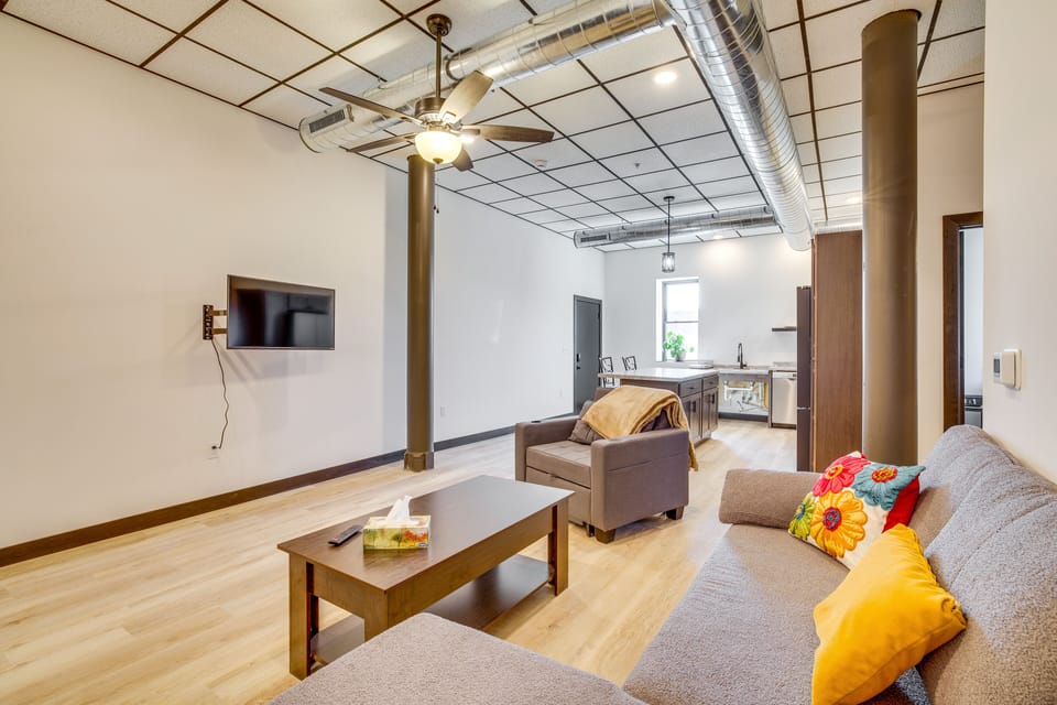 Cashton Vacation Rental | 1BR | 1BA | 500 Sq Ft | Step-Free Access via Ramp