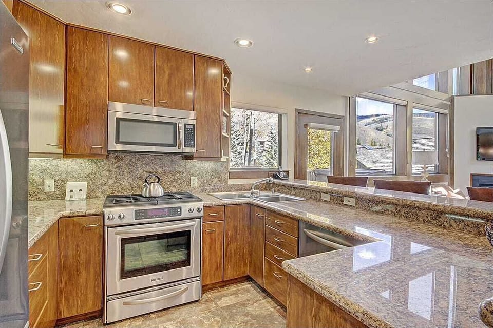 Granite Countertops and Stainless Steel Appliances