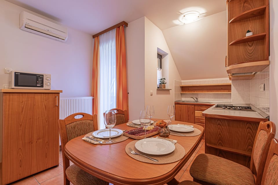 Kitchen and dining area