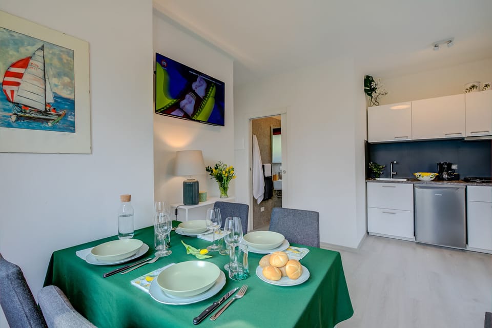 Kitchen and dining area