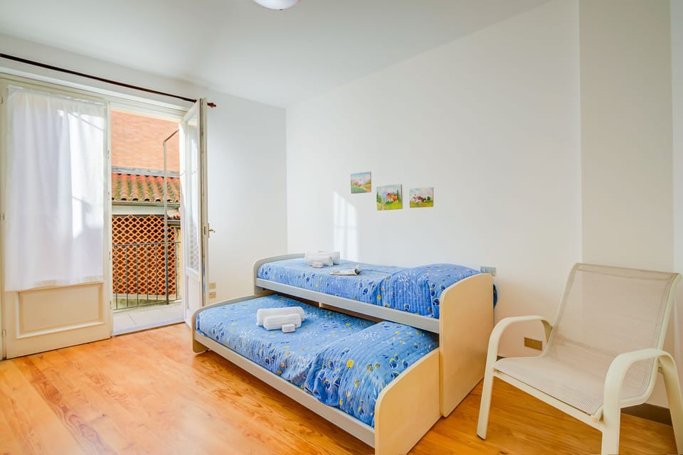 Second bedroom