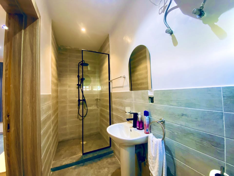 Bathroom #1
