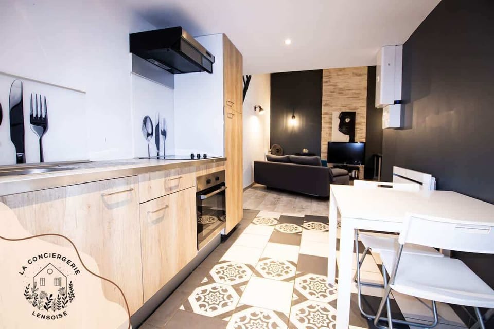 CUISINE VUE SUR LE SALON