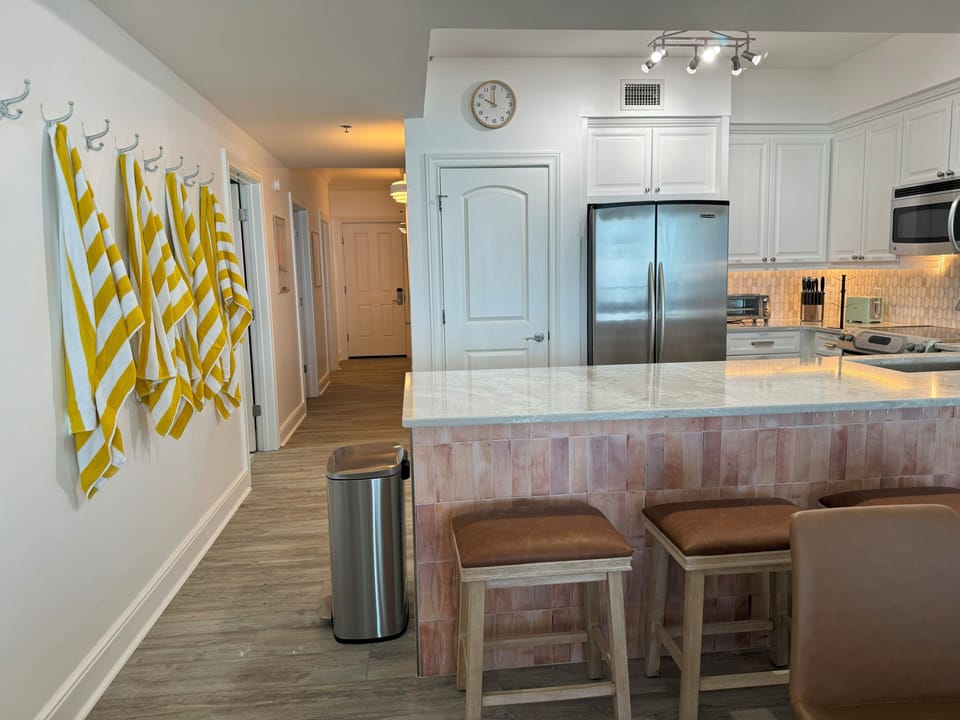 Azure #613 Kitchen