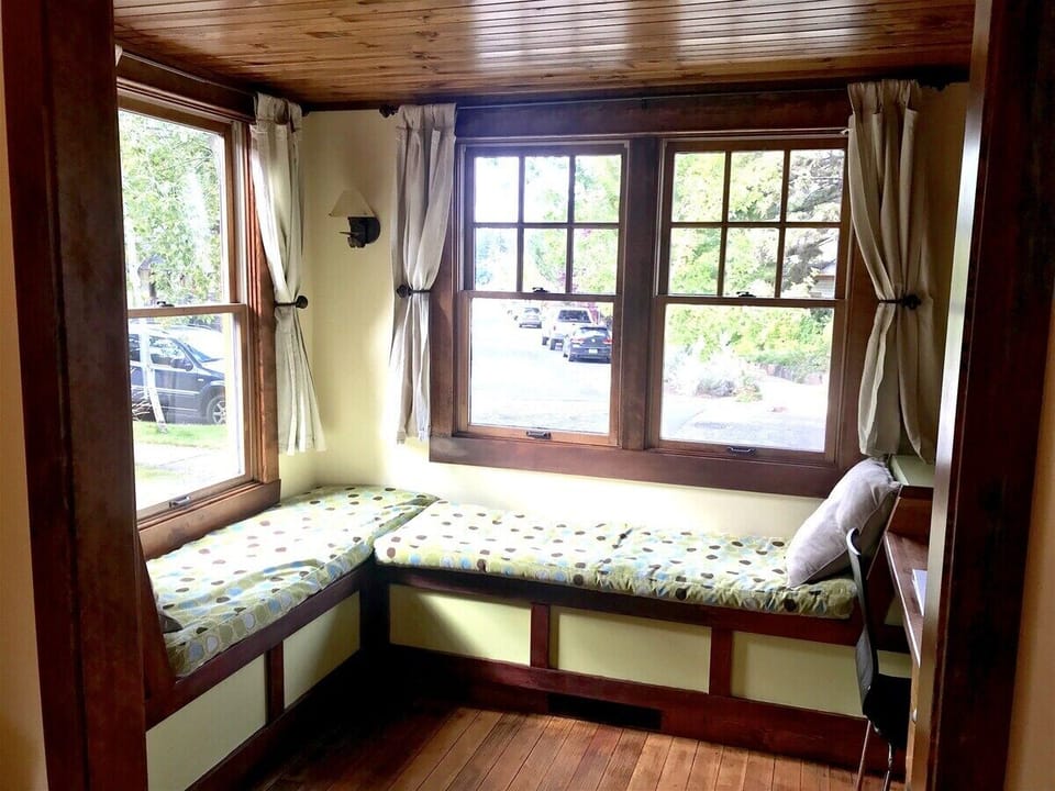 Working Space with Window Seat