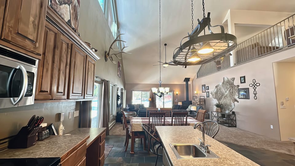 Fully stocked kitchen 