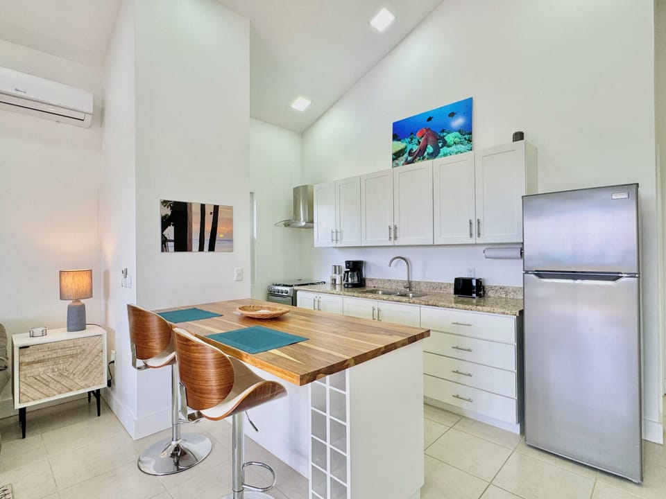 Kitchen (1)