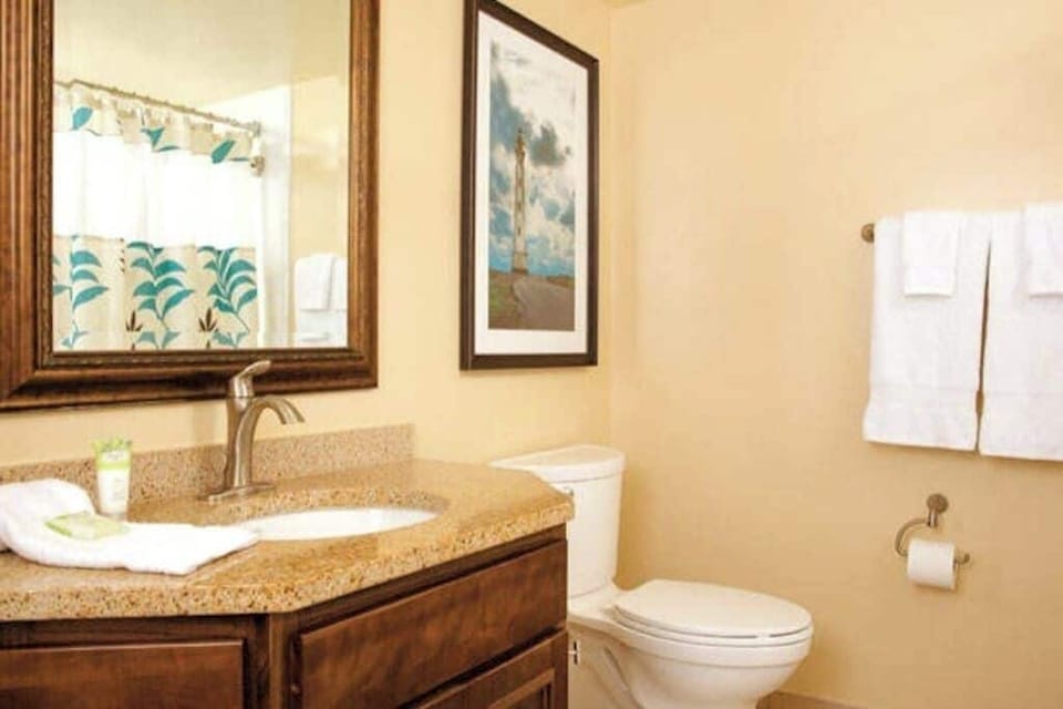Secondary bathroom