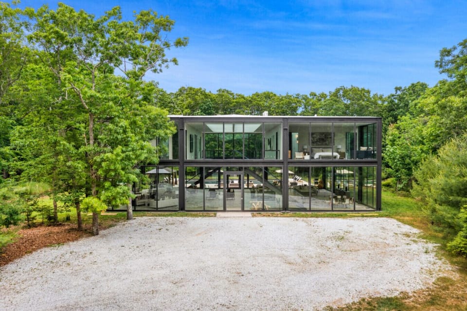 Celebrate the summer season in our inviting home, boasting an expansive lawn for games and picnics.