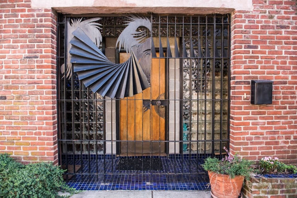 Entrance to the property