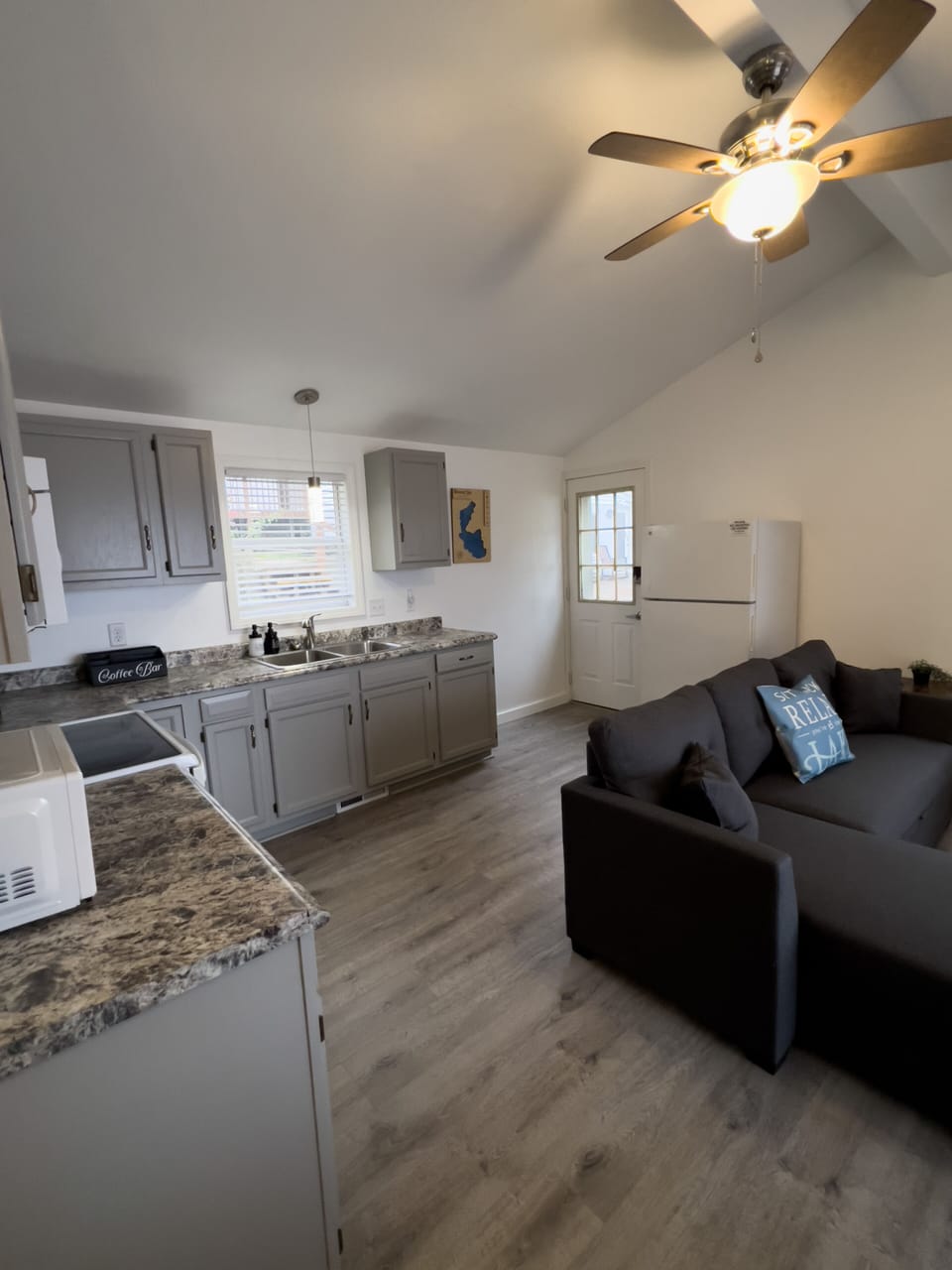 Kitchen/Living Room