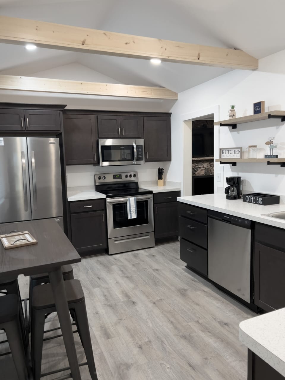 Kitchen (2)