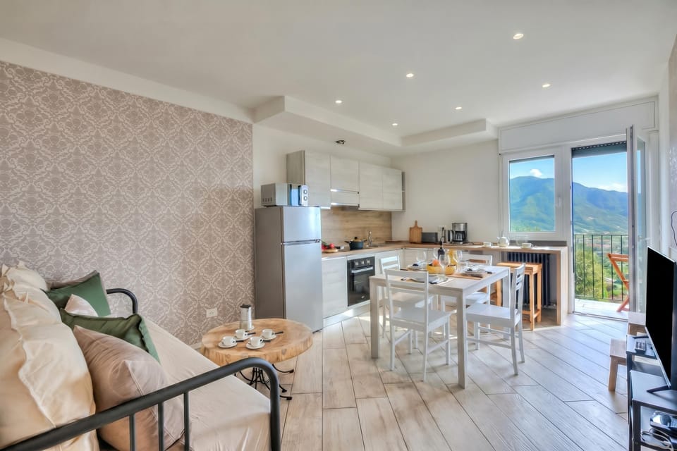 Kitchen and dining area