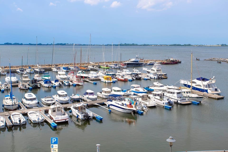 Marina