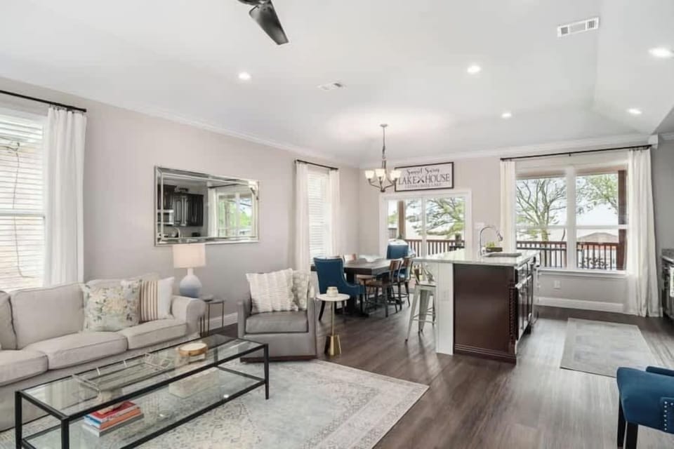 Open concept living for great entertaining.