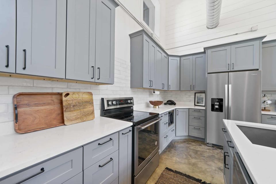 Our fully-equipped kitchen includes all the cooking and dining essentials you'll need during your stay.