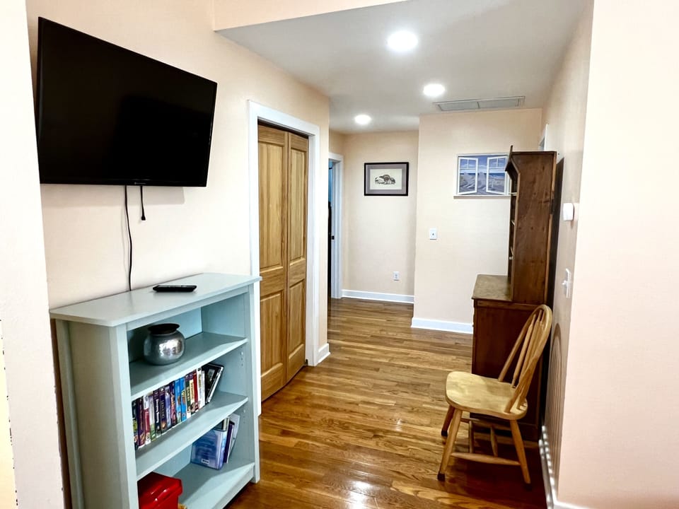 Upstairs Lounge Area