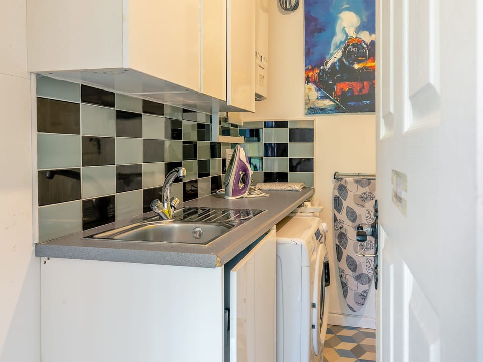 Utility room | Forest View Cottage, Bulwell
