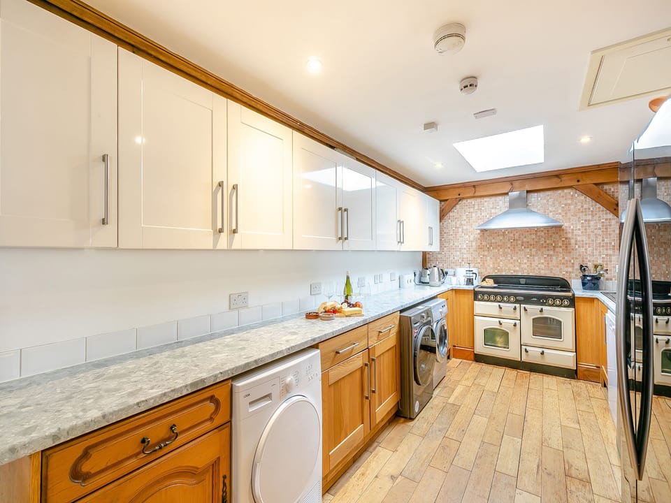 Kitchen | The Lodge, Gloucester