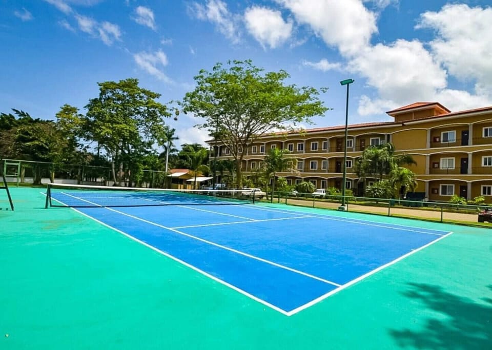 Sport court